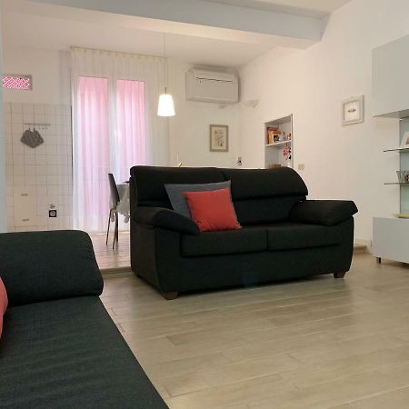 Temporary House Vicolo Colombina Apartman Bologna Kültér fotó