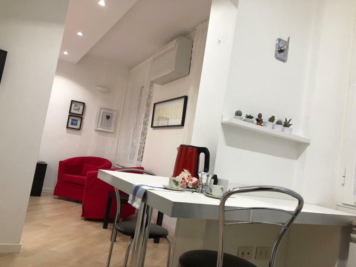 Temporary House Vicolo Colombina Apartman Bologna Kültér fotó
