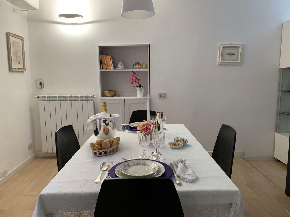 Temporary House Vicolo Colombina Apartman Bologna Kültér fotó
